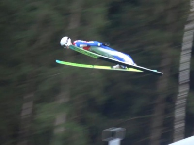 Fenomenalny debiut Kacpra Tomasiaka! 18-latek zachwycił w Klingenthal