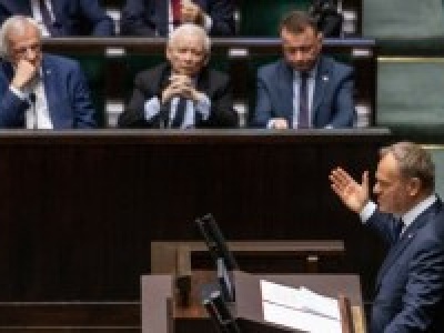 Przypadek Kaczyńskiego, sąsiadka Tuska i ruscy agenci