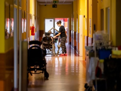 „Wrócili z zamknięcia w ciele”. Kolejne wybudzenia w toruńskiej fundacji „Światło”