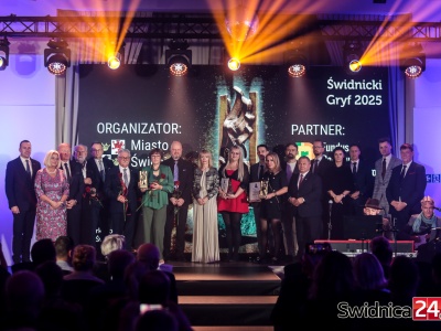 Statuetki Świdnickiego Gryfa wręczone. Uhonorowano też nestorów biznesu i wręczono nagrody specjalne