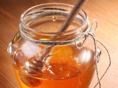 Takiego miodu nigdy nie kupuj. Nie ma żadnych właściwości zdrowotnych