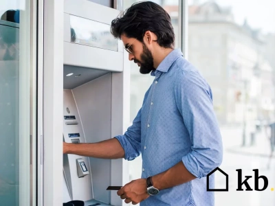 Wpłatomat zatrzymał pieniądze i wyświetlił dziwny komunikat. Chodzi o podejrzenie fałszywych banknotów