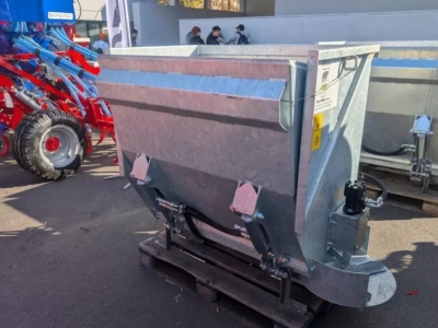 Ścielarka, rozrzutnik i podajnik w jednym. RenMark Jolly zaskakuje możliwościami