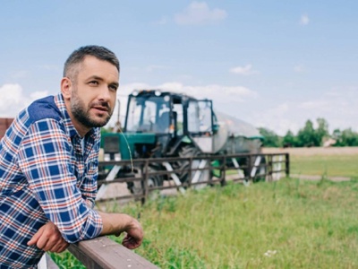 W Unii Europejskiej jest zdecydowanie za mało młodych rolników. Bruksela chce to zmienić