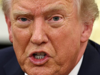 Administracja Trumpa wysłała swój największy lotniskowiec. 