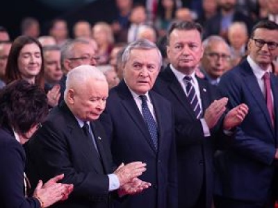 PiS szuka nowej formuły polityki społecznej. W koncepcji bonu mieszkaniowego nawet 200 tys. dla rodziny z trójką dzieci