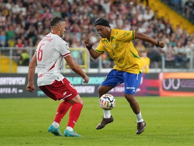 Ronaldinho znów zagra w Polsce. Jest wyznaczona data