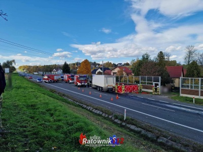 Tragiczny wypadek. Nie żyje kierowca samochodu osobowego, DK94 zablokowana