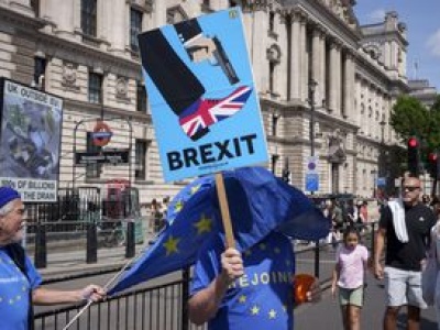 Brytyjczycy rozczarowani brexitem. Wskazali winnego 