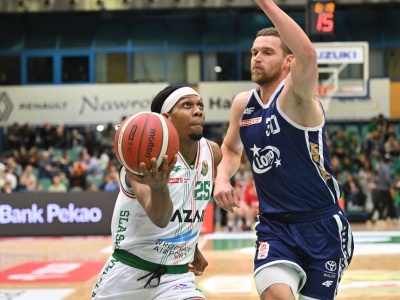 Na liście niepokonanych jednego mniej. AMW Arka utonęła