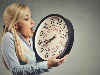 Zmiana czasu na zimowy 2025. Która jest godzina? Sprawdź, jak działa czas zimowy