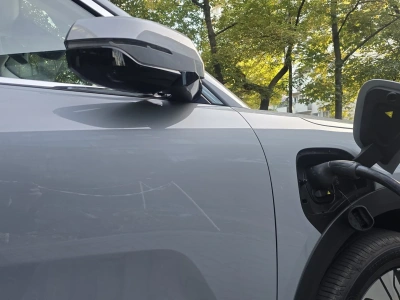 „NaszEauto” z dotacją? Lepiej biegnij do salonu po samochód!