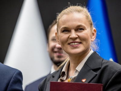 MEN wywołał chaos: Nauczyciele wstrzymują wyjścia klasowe z powodu zmian w rozliczaniu godzin ponadwymiarowych