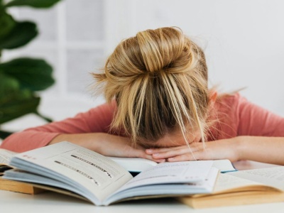 Zaskakujące odkrycie z USA: mądre dzieci uczą się wolniej