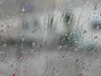 Wiatr nawet do 140 km/h, będzie chłodno i mokro