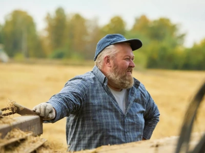 Kiedy przysługuje refundacja składek KRUS dla określonej grupy rolników?