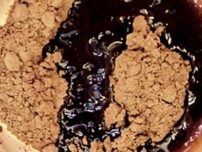 Działa jak naturalna Viagra, poprawia koncentrację. Wystarczy odrobina do kawy albo owsianki