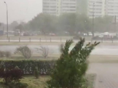 Silny wiatr uderzy w Polskę. IMGW wydał ostrzeżenia