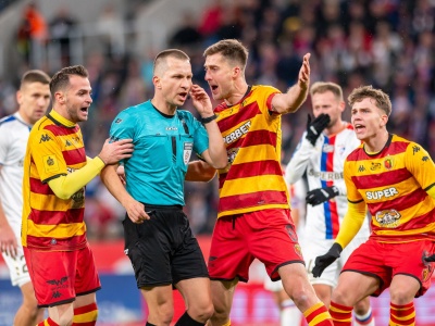 Górnik Zabrze szaleje. Sędzia Frankowski też