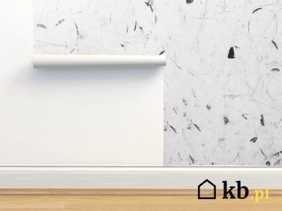 Powraca zapomniany element aranżacji wnętrz! Ukryjesz nim mankamenty