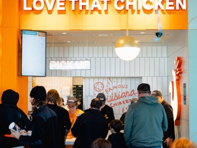 Popeyes otwiera restaurację w Olsztynie. Nowy fast food w Galerii Warmińskiej może przyciągnąć tłumy