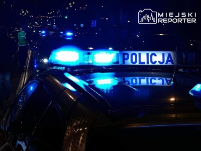 Podszyli się pod policję i zakuli domowników w kajdanki. Zaskakujące podobieństwo do napadów w Warszawie i Kobyłce