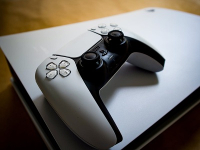 Dziecko dałoby radę ukraść komuś konto PlayStation. A Sony w ogóle się tym nie przejmuje