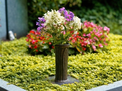 Najpiękniejsze dekoracje na grób na Wszystkich Świętych