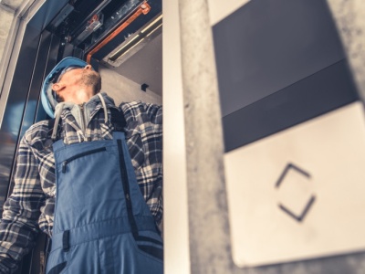 Nowe przepisy ws. obowiązkowych wind. Wszystko się rozbije o kwestie techniczne