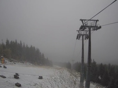 Polski region zmierzył się z zimowym chaosem. Śnieg sparaliżował drogi i kolej