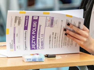 CKE podała terminy próbnych egzaminów. Duże zaskoczenie w harmonogramie