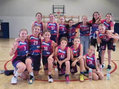 Udana inauguracja sezonu 2025/2026 koszykarek UKS Orzeł Jaworzno