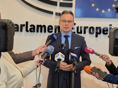 Afera w Nowym Sączu. Zatrzymania CBA. Mularczyk: „Czas na dymisję!”