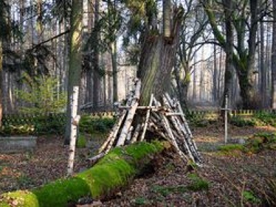 Najpiękniejszy cmentarz leśników w Polsce