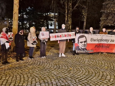 Akcja solidarności z Andrzejem Poczobutem w 55. miesięcznicę uwięzienia