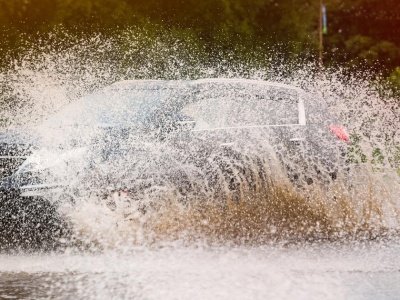 Niby październik, a jakby listopad! Zimno, mokro i wietrznie w całej Polsce