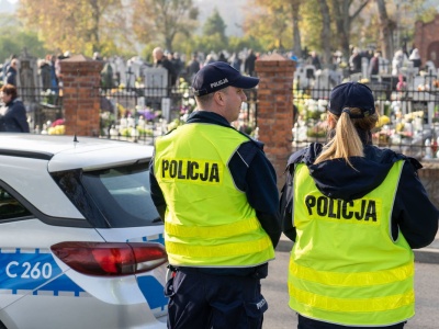 Policja, słucham. Bezpieczeństwo podczas Wszystkich Świętych