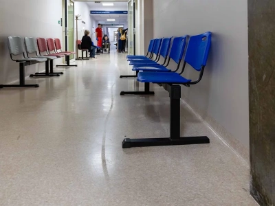 Kiedy „klinika” faktycznie oznacza klinikę? Rzecznik ostrzega przed pułapkami