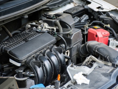 Coraz częściej montowany w nowych autach. Zachwyca spalaniem i ceną. Jeden szczegół zaskakuje