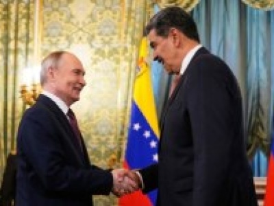 Wielka rosyjska impreza w Caracas. To dlatego Amerykanie płyną po Maduro?