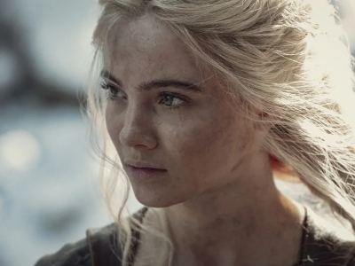 Freya Allan ruszyła sagę Sapkowskiego! Aktorka serialu Wiedźmin przeczytała je do 4. sezonu