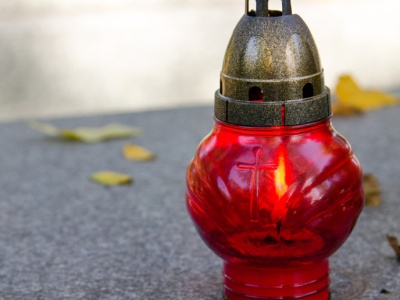 Polskie znicze podbijają świat. Tylko jeden kraj nas wyprzedza