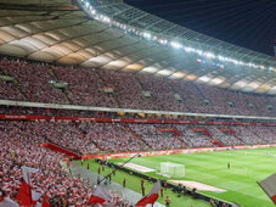 Oszuści oferują bilety na mecz Polska-Holandia. Mieszkaniec regionu sporo stracił