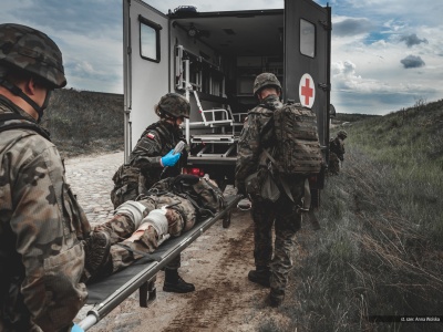 Wojsko potrzebuje lekarzy. Po ponad 20 latach wraca Wojskowa Akademia Medyczna