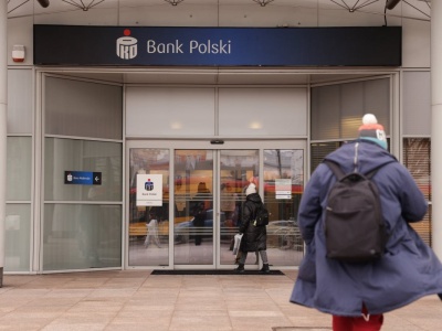 PKO BP podało ważną informację dla klientów. Są nowe limity. Na koncie musi zostać 3499,50 zł