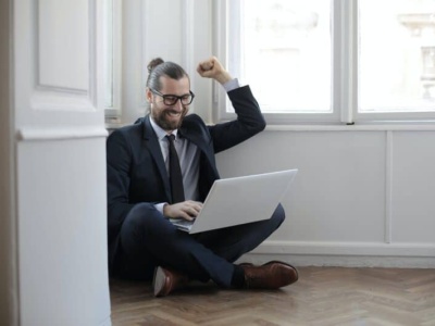 Praca po nowemu: wolność, elastyczność i finansowa dojrzałość w czasach gig economy