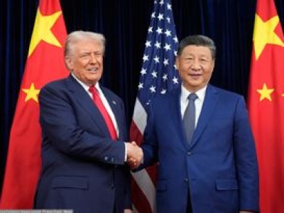 Trump ogłosił porozumienie z Chinami. Obniży cła