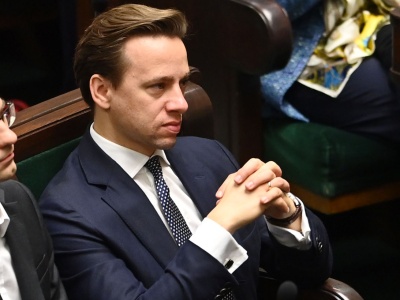 W aferze z działką pod CPK najbardziej uderza zmowa milczenia ponad podziałami politycznymi