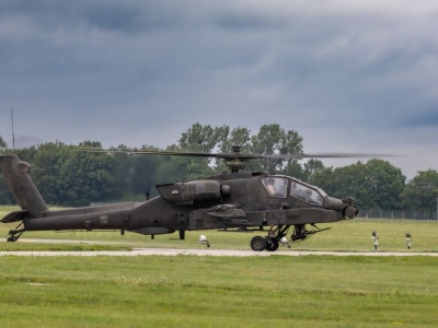 Kolejne Apache wylądowały w Polsce