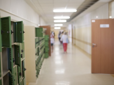 Szkoła we Włodarach ostrzelana. Ewakuowano dzieci